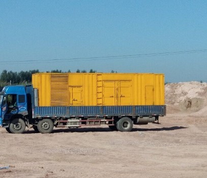 息烽发电机出租如何判断柴油发电机冷却液是否需要更换？