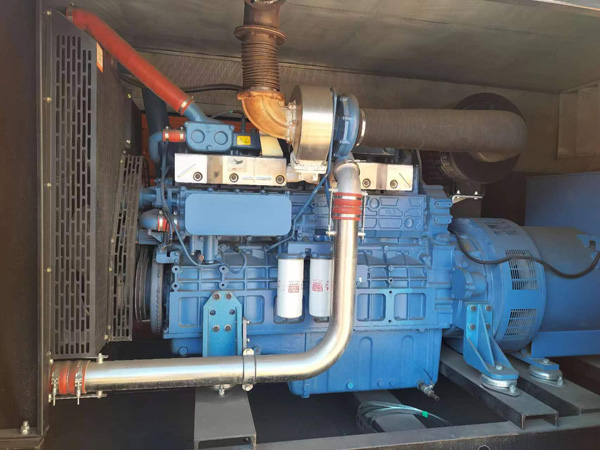 息烽燃油消耗率与进气温度的具体关系是什么？